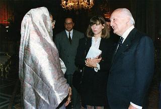 Incontro con il Primo Ministro della Repubblica Popolare del Bangladesh signora Sheikh Hasina