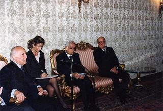 Incontro del Presidente della Repubblica Scalfaro Giancarlo Laurini, presidente del Consiglio nazionale del notariato, ed i partecipanti alla Conferenza dei notariati dell'Unione Europea