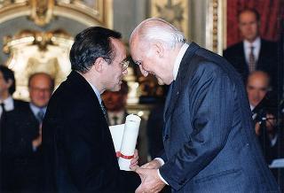 Intervento del Presidente della Repubblica Scalfaro alla cerimonia di conferimento dei "Premi nazionali per la traduzione" 1994, 1995 e 1996