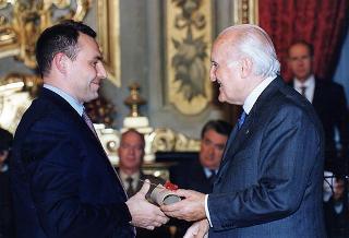 Intervento del Presidente della Repubblica Scalfaro alla cerimonia di conferimento dei "Premi nazionali per la traduzione" 1994, 1995 e 1996