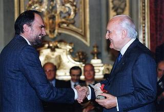 Intervento del Presidente della Repubblica Scalfaro alla cerimonia di conferimento dei "Premi nazionali per la traduzione" 1994, 1995 e 1996