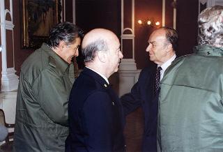 Visita di stato del Presidente della Repubblica Oscar Luigi Scalfaro in Bosnia-Erzegovina, per un incontro a Sarajevo con il Presidente Alija Izetbegovi e con il Contingente italiano dell'IFOR