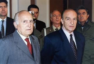 Visita di stato del Presidente della Repubblica Oscar Luigi Scalfaro in Bosnia-Erzegovina, per un incontro a Sarajevo con il Presidente Alija Izetbegovi e con il Contingente italiano dell'IFOR