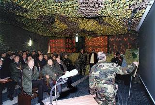 Visita di stato del Presidente della Repubblica Oscar Luigi Scalfaro in Bosnia-Erzegovina, per un incontro a Sarajevo con il Presidente Alija Izetbegovi e con il Contingente italiano dell'IFOR