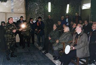 Visita di stato del Presidente della Repubblica Oscar Luigi Scalfaro in Bosnia-Erzegovina, per un incontro a Sarajevo con il Presidente Alija Izetbegovi e con il Contingente italiano dell'IFOR