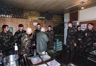 Visita di stato del Presidente della Repubblica Oscar Luigi Scalfaro in Bosnia-Erzegovina, per un incontro a Sarajevo con il Presidente Alija Izetbegovi e con il Contingente italiano dell'IFOR