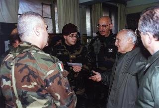 Visita di stato del Presidente della Repubblica Oscar Luigi Scalfaro in Bosnia-Erzegovina, per un incontro a Sarajevo con il Presidente Alija Izetbegovi e con il Contingente italiano dell'IFOR