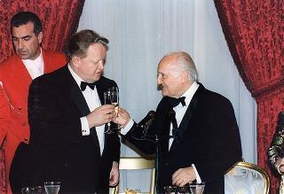 Visita di Stato in Italia del Presidente della Repubblica di Finlandia Martti Ahtisaari e signora