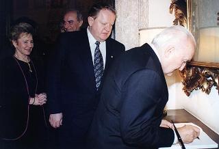 Intervento del Presidente della Repubblica al ricevimento offerto dal Presidente della Finlandia e dalla signora Ahtisaari