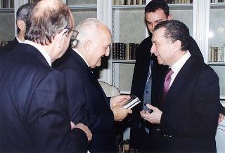 Intervento del Presidente della Repubblica alla cerimonia di consegna del Premio per gli studi giuridici "Giuseppe Chiarelli" (XVI edizione). Roma, Biblioteca della Camera dei Deputati
