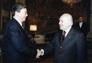 Incontro del Presidente della Repubblica Oscar Luigi Scalfaro con Kasymzhomart Tokaev, ministro degli esteri del Kazakistan