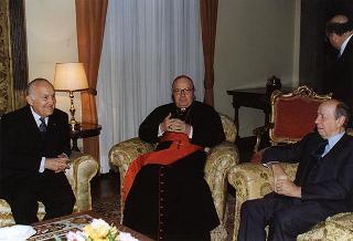 Intervento del Presidente della Repubblica al ricevimento offerto dall'ambasciatore d'Italia presso la Santa Sede in occasione del 68° anniversario dei Patti Lateranensi e del 13° anniversario dell'Accordo di revisione del Concordato. Roma, Ambasciata d'Italia presso la Santa Sede