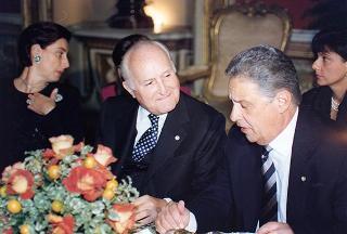 Pranzo a Palazzo Doria Pamphili, offerto dal Presidente della Repubblica Federativa del Brasile e dalla Signora Cardoso in onore del Presidente della Repubblica
