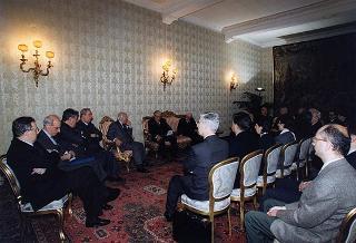 Il Presidente della Repubblica Oscar Luigi Scalfaro riceve in udienza l'avv. Vittorio Ciampi, direttore della rivista "Nuovo Mezzogiorno", con i promotori, le commissioni giudicatrici ed i vincitori della 18^ edizione dei Premi "Nuovo Mezzogiorno"