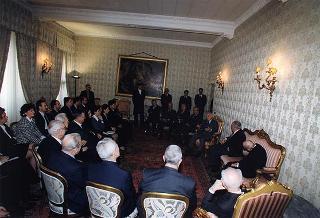Il Presidente della Repubblica Oscar Luigi Scalfaro riceve in udienza l'avv. Vittorio Ciampi, direttore della rivista "Nuovo Mezzogiorno", con i promotori, le commissioni giudicatrici ed i vincitori della 18^ edizione dei Premi "Nuovo Mezzogiorno"