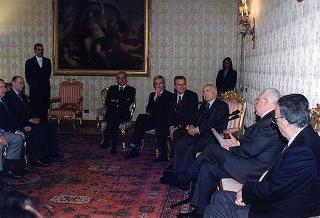 Il Presidente della Repubblica Oscar Luigi Scalfaro incontra Aldo Pagni, presidente della Federazione Nazionale degli Ordini dei Medici Chirurghi e degli Odontoiatri, con il Comitato centrale