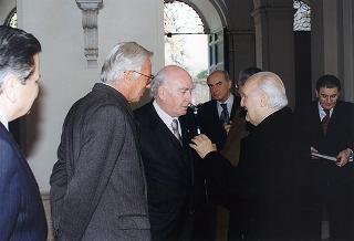 Intervento del Presidente della Repubblica alla cerimonia di presentazione dell'attività dell'Associazione ricerche coronariche per la terapia e la prevenzione dell'infarto, presso l'Accademia Nazionale dei Lincei. Roma (Palazzo Corsini)