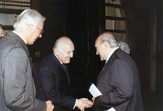 Intervento del Presidente della Repubblica alla cerimonia di presentazione dell'attività dell'Associazione ricerche coronariche per la terapia e la prevenzione dell'infarto, presso l'Accademia Nazionale dei Lincei. Roma (Palazzo Corsini)