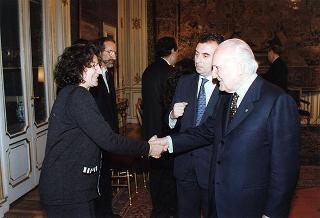 Il Presidente della Repubblica Oscar Luigi Scalfaro incontra Giovanni Moro, segretario nazionale del Movimento Federativo Democratico, con alcuni esponenti dell'iniziativa "Pit Salute", promossa dal Movimento