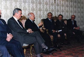 Incontro del Presidente della Repubblica Oscar Luigi Scalfaro con l'on. prof. Luigi Berlinguer, ministro della Pubblica istruzione e dell'Università e della ricerca scientifica e tecnologica, con il prof. Paolo Mantegazza rettore dell'Università Statale e il prof. Adriano De Maio del Politecnico di Milano, ed alcuni presidi dei due Atenei