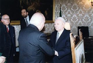 Intervento del Presidente della Repubblica alla cerimonia di presentazione del libro "Attualità di Enrico De Nicola" di Giovanni Leone. Roma, Senato della Repubblica