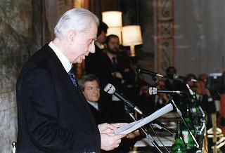 Intervento del Presidente della Repubblica alla cerimonia di presentazione del libro "Attualità di Enrico De Nicola" di Giovanni Leone. Roma, Senato della Repubblica