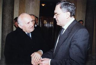 Intervento del Presidente della Repubblica alla cerimonia di presentazione del libro "Attualità di Enrico De Nicola" di Giovanni Leone. Roma, Senato della Repubblica