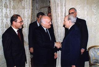 Il Presidente della Repubblica Oscar Luigi Scalfaro riceve una delegazione di parlamentari, sindaci ed amministratori locali del Fortore Beneventano