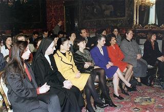 Il Presidente della Repubblica Oscar Luigi Scalfaro incontra l'on. prof.ssa Silvia Costa, presidente della Commissione nazionale per le pari opportunità tra uomo e donna, con le componenti la Commissione, in occasione della Festa della donna