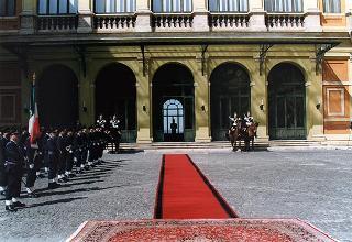 Incontro e colazione con la signora Mary Robinson, Presidente dell'Irlanda