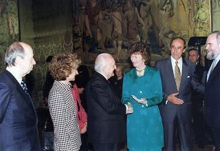 Incontro e colazione con la signora Mary Robinson, Presidente dell'Irlanda