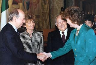 Incontro e colazione con la signora Mary Robinson, Presidente dell'Irlanda