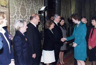 Incontro e colazione con la signora Mary Robinson, Presidente dell'Irlanda