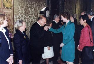 Incontro e colazione con la signora Mary Robinson, Presidente dell'Irlanda