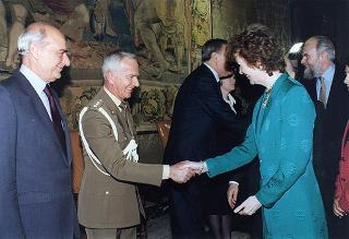 Incontro e colazione con la signora Mary Robinson, Presidente dell'Irlanda