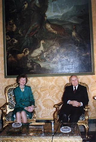 Incontro e colazione con la signora Mary Robinson, Presidente dell'Irlanda