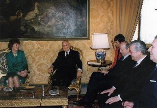 Incontro e colazione con la signora Mary Robinson, Presidente dell'Irlanda