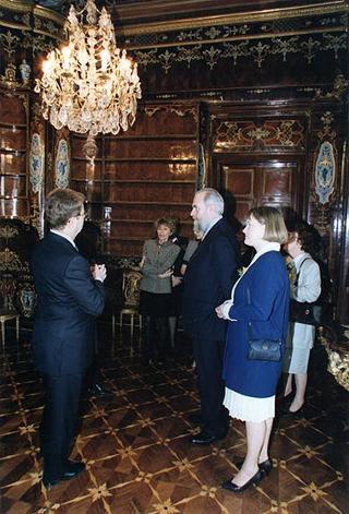 Incontro e colazione con la signora Mary Robinson, Presidente dell'Irlanda