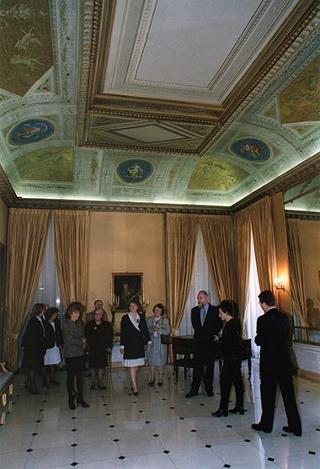 Incontro e colazione con la signora Mary Robinson, Presidente dell'Irlanda