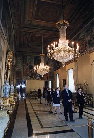 Incontro e colazione con la signora Mary Robinson, Presidente dell'Irlanda