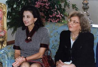 Incontro e colazione con la signora Mary Robinson, Presidente dell'Irlanda