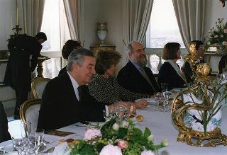 Incontro e colazione con la signora Mary Robinson, Presidente dell'Irlanda