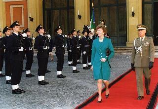 Incontro e colazione con la signora Mary Robinson, Presidente dell'Irlanda