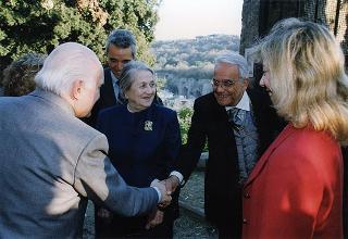 Visita del Presidente della Repubblica, in forma strettamente privata, al Maestro Umberto Mastroianni nel suo studio a Marino (Roma)