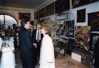 Visita del Presidente della Repubblica, in forma strettamente privata, al Maestro Umberto Mastroianni nel suo studio a Marino (Roma)