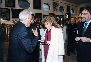 Visita del Presidente della Repubblica, in forma strettamente privata, al Maestro Umberto Mastroianni nel suo studio a Marino (Roma)