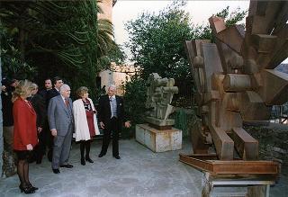Visita del Presidente della Repubblica, in forma strettamente privata, al Maestro Umberto Mastroianni nel suo studio a Marino (Roma)