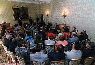 Incontro del Presidente della Repubblica Oscar Luigi Scalfaro con una delegazione della Comunità italiana di Buie-Croazia