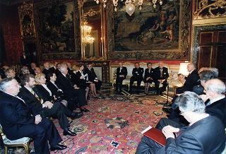 Il Presidente della Repubblica Oscar Luigi Scalfaro riceve Augustin Soliva, Presidente Internazionale dei Lions Clubs, con i Governatori dei Distretti Italiani dell'Associazione