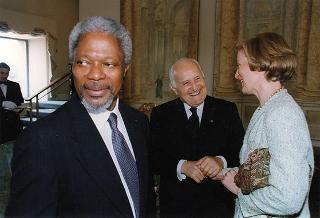 Incontro e successiva colazione del Presidente Scalfaro con il nuovo Segretario Generale dell'ONU Kofi Annan